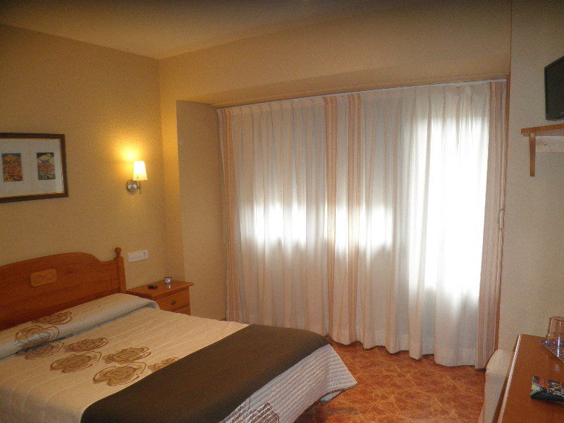 Hotel Sanchez Aínsa Eksteriør bilde